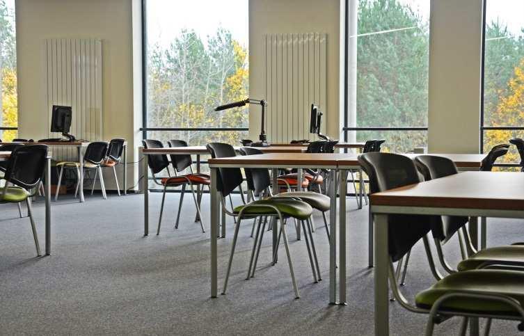Zázemí pro studenty 9 studentských kolejí v Plzni s kapacitou 2 662 lůžek 2