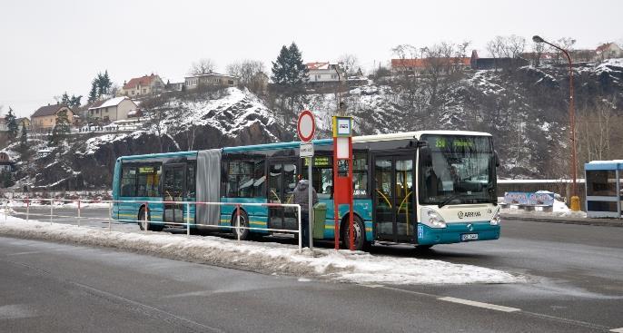 Opatření jsou v souladu se strategickými cíli Zvýšení výkonnosti a spolehlivosti a Zlepšení dostupnosti dopravy. Jaké prioritní osy opatření naplňují?