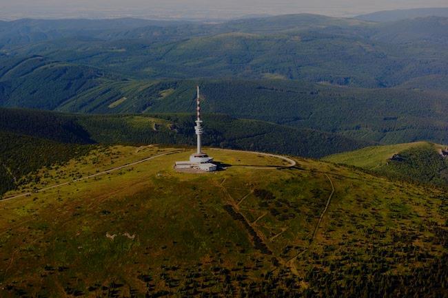 Podíl nezaměstnaných osob Porovnání vývoje podílu nezaměstnaných osob v okrese Bruntál a ČR v letech 2010 2019 16,0 14,0 Bruntál ČR 12,0 10,0 8,0 6,0 4,0 2,0 0,0 2010 2011 2012 2013 2014 2015 2016