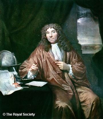 Počátky mikroskopování Historie 4 Anthoan van Leeuwenhoek (1632 1723) sestrojil první prakticky použitelný mikroskop a systematicky jím studoval různé
