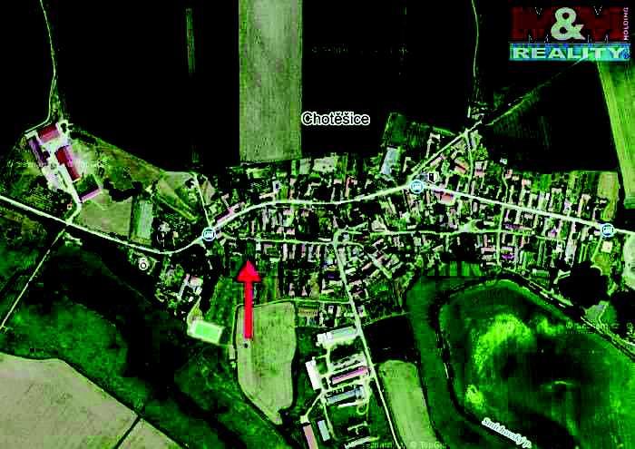 pozemku urèeného ke stavbì RD, Chotìšice. CP 796 m2. Ulièní šíøka cca 16,5 m.