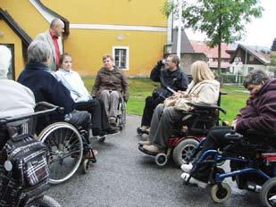 dary a pomoc děkujeme společnosti Elektrárny Opatovice a.s., a Nadaci Charty 77 Konto Bariéry.