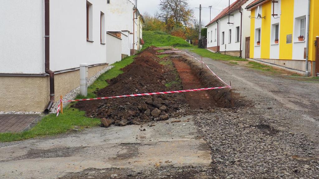 Obr. 2. Hradec u Stoda, III. etapa stavby kanalizace.