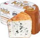 sýr s modrozelenou plísní uvnitř hmoty, bochník 3505
