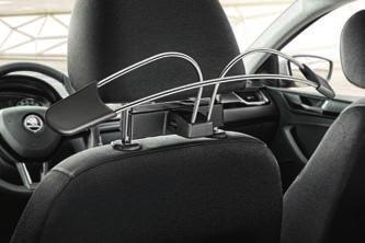 Ochranný potah zadních sedadel (3V0 061 680) Bezpečnostní pás pro