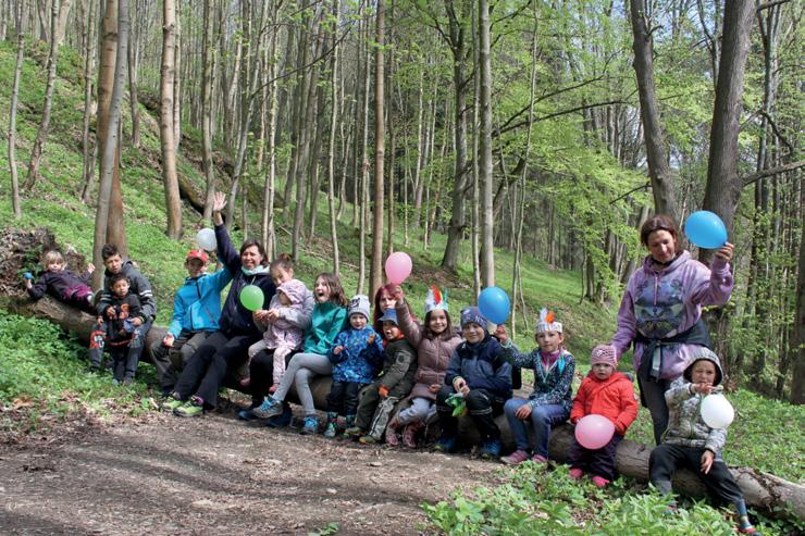 ké škále problémů. Naše služby jsou poskytovány nejen ve městě Bruntál, ale také v obcích v obvodu města, kde jsou klientům služby doporučovány OSPOD Bruntál.