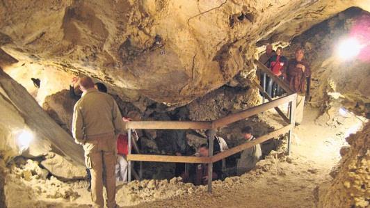 Dietrichsteinská hrobka Hrobka Dietrichsteinů bývala dříve kostelem,