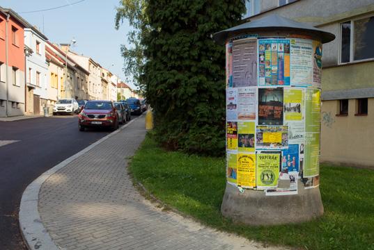 Velice důležitou aktivitou, kterou CkmP v rámci své propagace v roce 2017 uskutečnilo, bylo vyrobení a instalace nových trojstranných panelů v centru města.