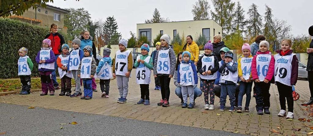 Naše největší pomoc začne v lednu, kdy celý měsíc dáváme 10 korun z každé kávy, kterou si u nás dáte, stranou pro Pavla. Již tři roky po sobě jsme dokázali společně s vámi dát Pavlovi 15 000 korun.