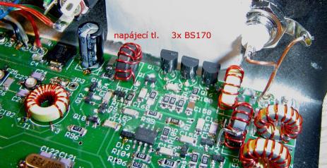 3x BS170 bez chladiče dávají (podle napájení) 2-5 wattů výkonu.
