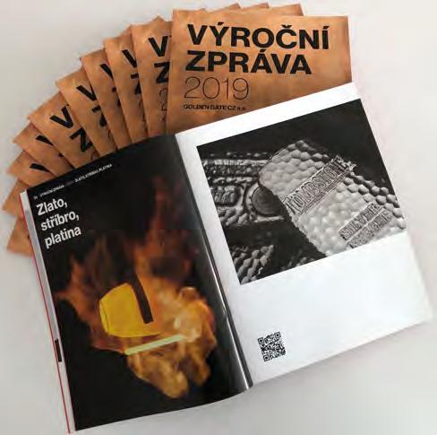 Zlato a stříbro zkrátka milují. Investují do něj, zdobí se jím, zlatem se obdarovávají a obklopují se jím v běžném životě.