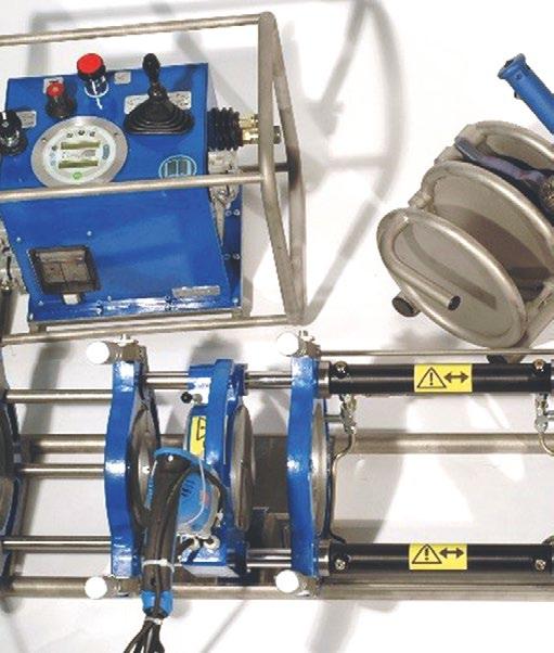Svářečka na tupo s hyraulickým přítlakem o 900 Zaříení pro čelní svařování trubek je vyráběno ve třech variantách Classic, TraceWel a TraceWel Plus.