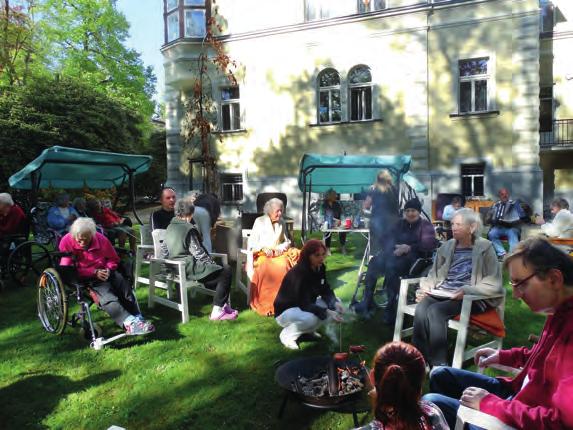 Východiskem způsobu péče je Psychobiografický model péče profesora Erwina Böhma. Misí Vily Vitae je umožnit klientům cítit se v pobytovém zařízení jako doma.