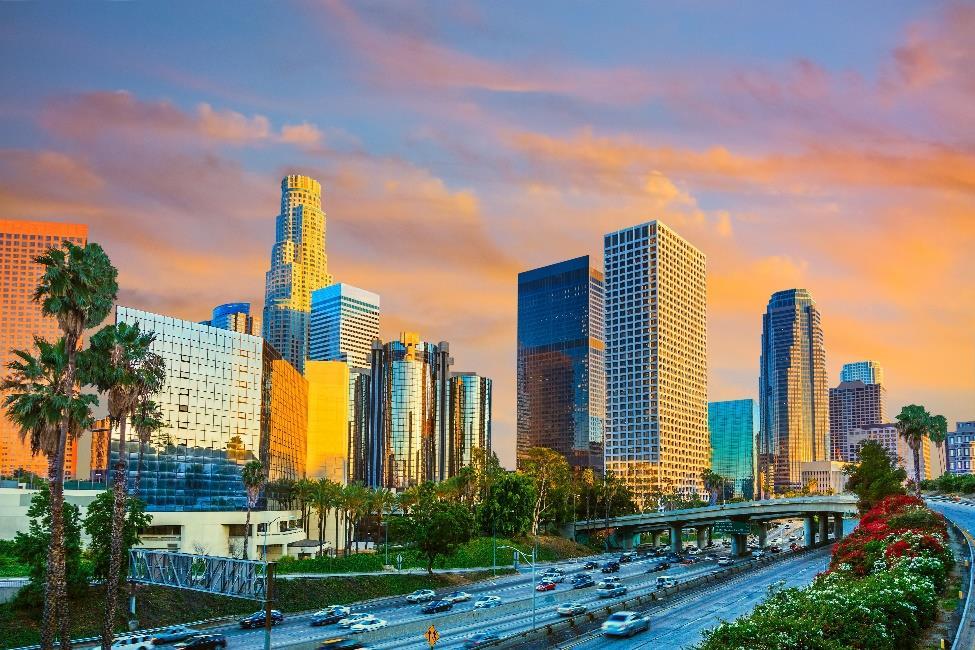 Los Angeles Obyvatelstvo Jižní Ameriky Původními obyvateli Jižní Ameriky byli stejně jako v Severní Americe Indiáni. Mezi nejznámější národy, které Jižní Ameriku obývaly patří Aztékové a Inkové.