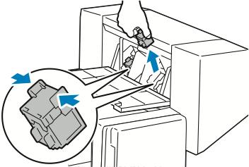 Řešení problémů 3. Uchopte ouška na obou stranách zásobníku svorek avytáhněte zásobník zfinišeru. 4. Vytáhněte zaseknuté svorky ve vyznačeném směru. VAROVÁNÍ: Hroty zaseknutých svorek jsou ostré.