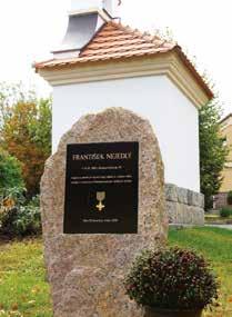 Pozorně si přečtěte i nápis na kameni, ale berte ho s rezervou :o) Synagoze ve Strančicích, židovské obci a rodině Kolbenů byl věnován článek v zářijovém vydání Zápraží.