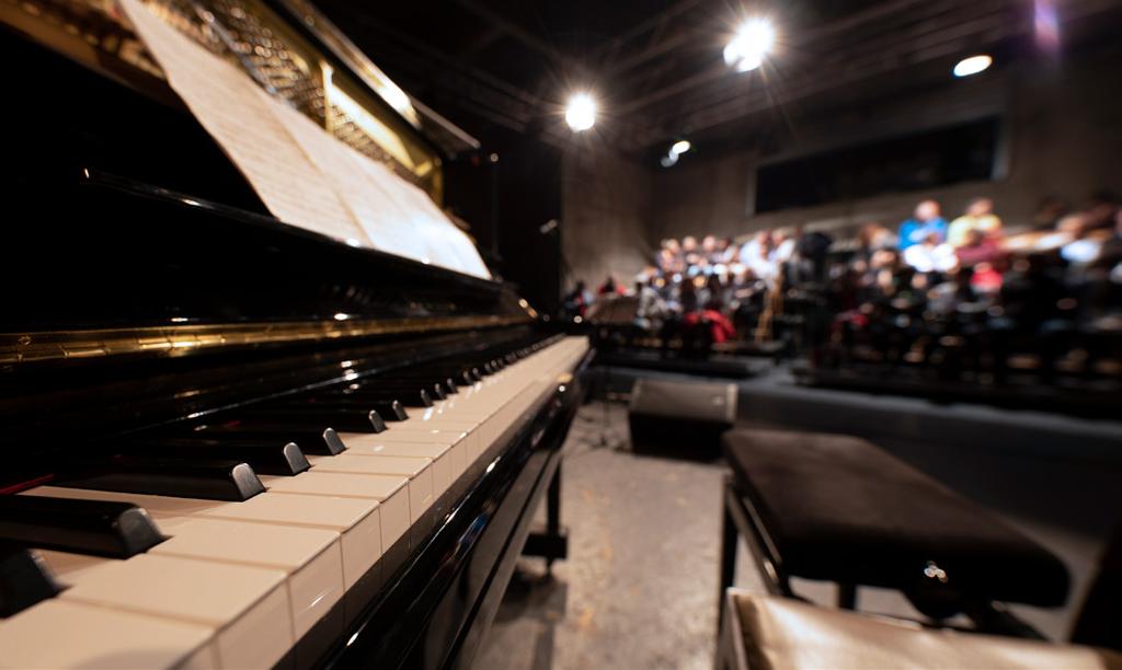 S5 HUDEBNÍ DELIKATESY OD PKF aneb KONCERT ZA ODMĚNU úterý 22. června 2021, 19.30 Experimentální prostor NoD PROLOMIT TICHO HUDBA: Komorní sólisté PKF Prague Philharmonia a jejich hosté J.