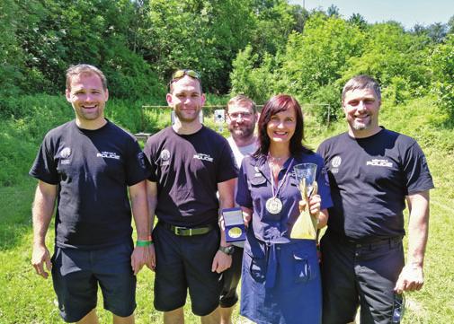 30 MĚSTSKÁ POLICIE MODŘICE Sžíi řijli zí í h OC Olyi. N í li hé zšy b řiiči gií ýl zží b řiičů. D říjz lšíh lž IZS žíi í ňli. Pé řli PČR. Hlí řšil zí í zi byli byy. Dl zl ly by, ž ž, ž, ý bylí jié ji.