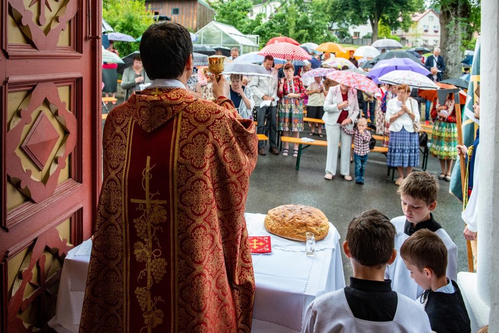 O letošní svatojakubské pouti jsme se takové oslavě, v duchu našich předků, alespoň trošku přiblížili. Bylo připomenuto 120.