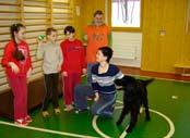 33 ZPRÁVY ODJINUD SYSTÉM UCELENÉ REHABILITACE NA ZŠS, BLANSKO, ŽIŽKOVA 27 CANISTERAPIE V tomto, již posledním článku o systému níky, které mají dítě v péči (rehabilitační lékař, ucelené rehabilitace