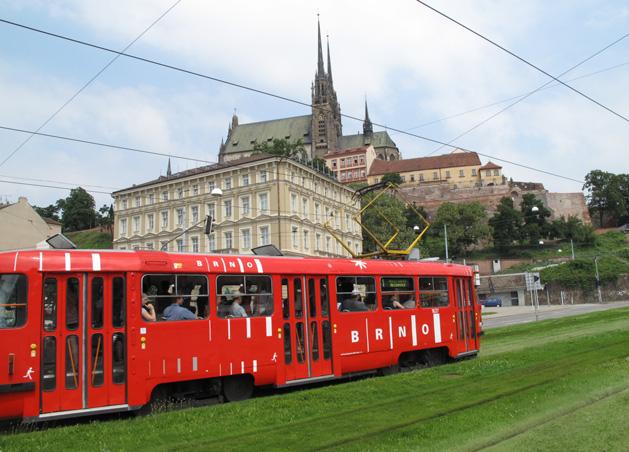 obyvatel do procesů plánování a realizace dopravních řešení ve všech jejich