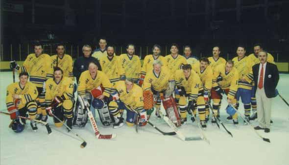 V roce 2000 se mužstvo zúčastnilo Světového poháru na olympijském stadionu v Garmisch-Partenkirchenu a opět bylo úspěšné.