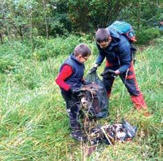 A při destrukci přístavby našeho kina a původního restauračního zázemí to není jinak. Bouráme zde již druhý měsíc. Jen suterénu pod přísálím kina se práce dosud nedotkly.