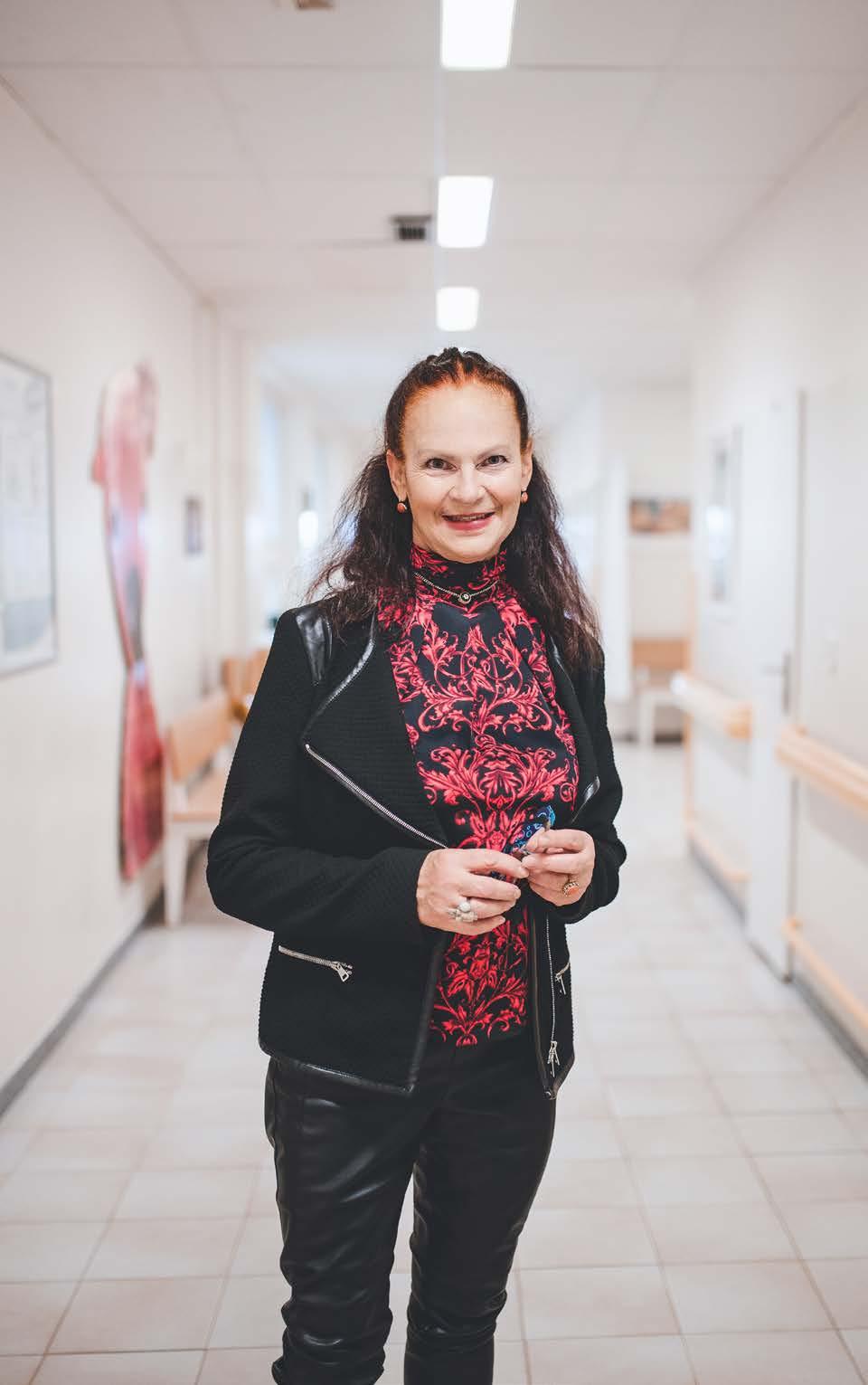 Ve službách gastroenterologie na jihu Čech MUDr. Olga Shonová, dlouholetá stálice naší nemocnice, končí po 22 letech ve funkci primářky Gastroenterologického oddělení.