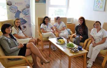 Na akcii ponúkla zamestnancom a ich rodinám, ale aj širokej verejnosti kardiologické, očné a kožné vyšetrenia zdarma, ukázala budúcim mamičkám a oteckom zrekonštruované priestory pôrodnice a
