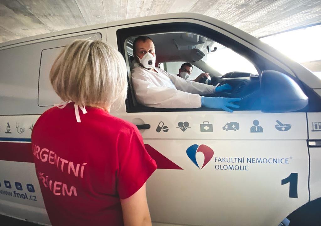 Hospodaření 8 90 VÝROČNÍ ZPRÁVA FAKULTNÍ NEMOCNICE
