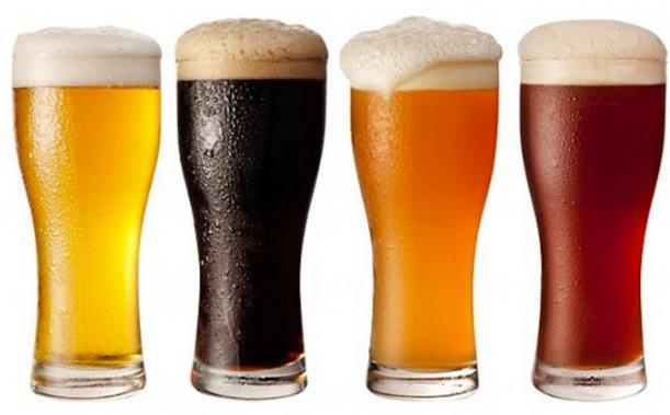DRUHY PIVA Dle barvy: - světlé pivo - tmavé a polotmavé