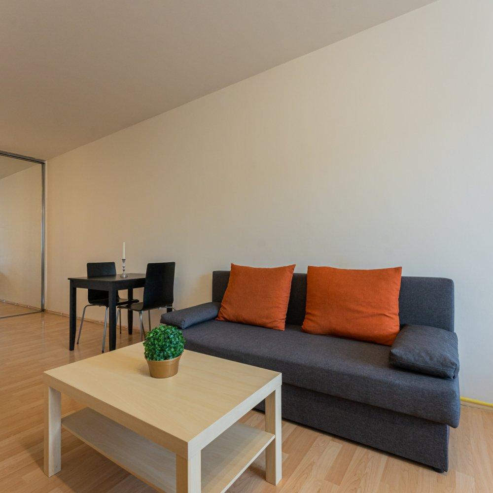 TRŽNÍ POSOUZENÍ NEMOVITOSTI Prodej, byt 1+kk, 40 m² Typ: Byt / Prodej Adresa: Praha 735/6 Plocha
