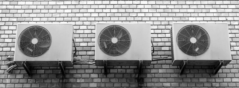 INSTALACE KLIMATIZACÍ V průběhu posledních let se výrazně zvyšuje zájem o pořízení klimatizace do bytu. Mobilní klimatizaci si může vlastník bytu pořídit bez jakýchkoliv omezení.
