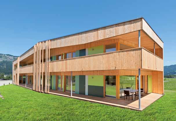 Stavby trvalé hodnoty Dřevostavby vycházejí z bohatých zkušeností a využívají moderní technologie Dřevo je přírodní a současně technologicky vyspělý produkt.