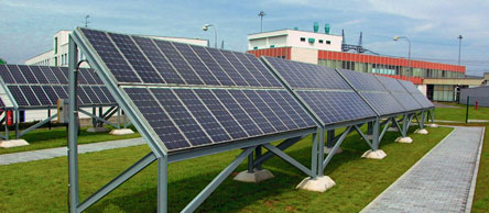 ENERGIE A JEJÍ PŘEMĚNY 29 Demonstrační fotovoltaická elektrárna v areálu Jaderné elektrárny Dukovany chladiče rovna 0 K, absolutní nule, tedy nedostupné hodnotě 273,15 C.