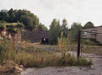 Tabulka 11: Výsledky rozborů směsi popela (škváry) a popílku ze SKO Termizo Liberec vzorkovaného jako stavební materiál z míst jeho použití či skladování v porovnání s analýzou vzorku směsi