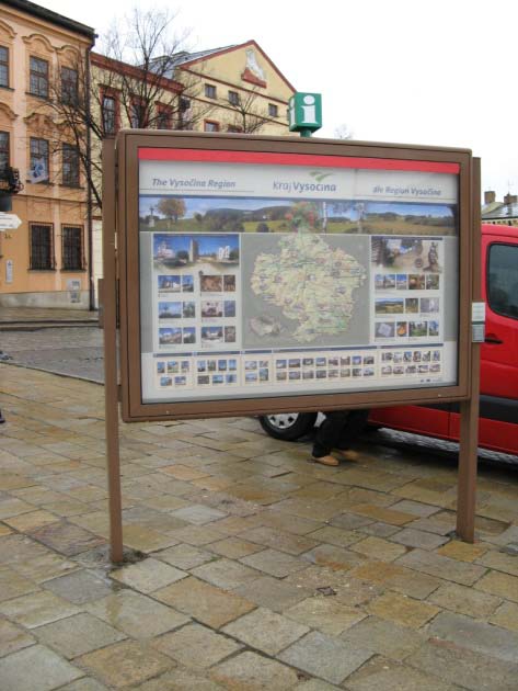 1.3.2010 5 Zkvalitnění systému informování turistů v kraji Vysočina SROP 4.1.2 celk. náklady projektu: 4,3 mil. Kč čas.