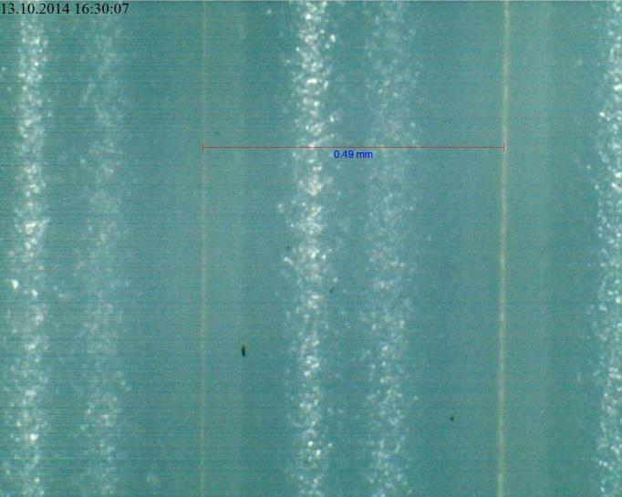 0.5mm. Nejmenší tloušťka stěny je ovšem 0.7mm 0.8mm. Tzn. je možno vytisknout vertikálně samostatnou stěnu o tloušťkách zhruba 0.7mm, 1.4mm 2.1mm, 2.7mm. Další tloušťky jsou s násobkem cca 0.6mm.