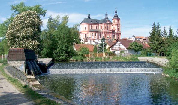 Roèník XVIII. ČERVEN 2012 Cena 10 Kč PŘEŠTICKÉ NOVINY Měsíčník pro Přeštice a okolí l Vydává Město Přeštice Vychází již od roku 1995 ÚSPĚCH ŽÁKŮ ZUŠ PŘEŠTICE str. 4 DĚTSKÉ ODPOLEDNE NA ZASTÁVCE str.