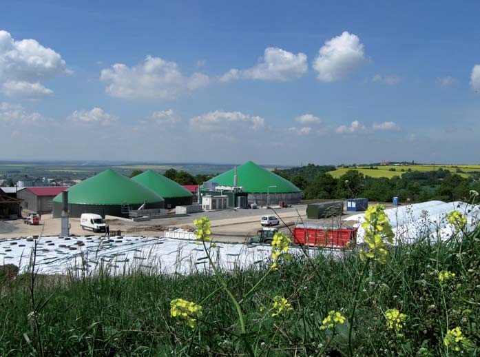Jedna pětina energie z obnovitelných zdrojů je vyrobena v bioplynových stanicích (foto: CZ Biom). výhřevnost 18 až 26 MJ/m 3 a je zpravidla využíván ke kombinované výrobě tepla a elektřiny v tzv.