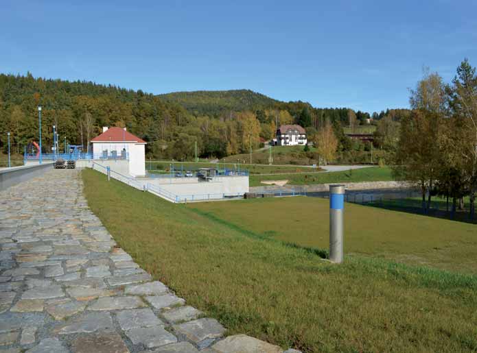 Mezinárodní spolupráce v ochraně vod VD Lipno II, zajištění bezpečnosti VD při povodních pak činí 2 857 km a po Volze je druhou nejdelší řekou Evropy.