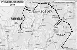 Autobusy je odvezly z místa srazu v Lanškrouně na start na Skřítku a odtud se jelo prvních 34 km, s převýšením mezi 650 a 1500 metrů do večerního cíle v Koutech nad Desnou.