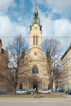 Farnost Brno-Křenová má nového faráře INFORMACE Od 1. srpna 2013 převzali správu farnosti Brno-Křenová, pod kterou patří i velká část Černovic, kněží ze sekulárního institutu Schönstatt Pa