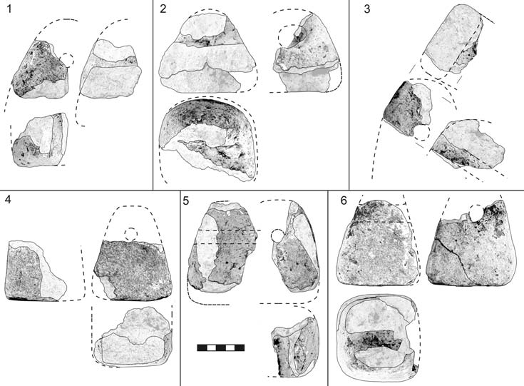 Archeologické rozhledy LXII 2010 331 Obr. 5. Obj. 86/06 vybrané fragmenty tkalcovských závaží z vrstvy 1. Fig. 5. Feature 86/06 selected fragments of loom weights from layer no. 1. minerální příměsi kromě křemene asi 1 % je zastoupeno jemnozrnným subangulárním křemenem.