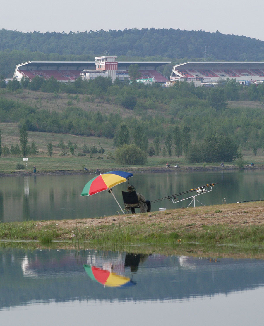 Na Mostecku známé využití území, které bylo dotčeno v minulosti báňskou činností, je také areál autodromu, který byl spolu s 40-ti hektarovou vodní nádrží vybudován na ploše bývalého lomu Vrbenský.