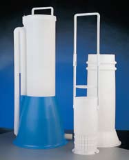 Kapek/ml Délka Balení 7 ml 3,2 ml 20 15,5 cm 500 Kapacita Objem kuličky Kapek/ml Délka Balení 15 ml 8 ml 19 15,5 cm 250 Kapacita Objem kuličky Kapek/ml Délka 1,5 ml 1 ml 50 10,4 cm Bulkové balení