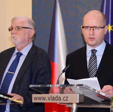 listopadu) 2002 založení České podnikatelská reprezentace při EU v Bruselu (CEBRE) společně s HK ČR