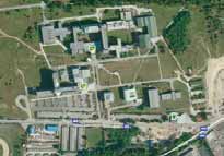 V Olomouci je areál Univerzity Palackého rozvíjen v území jihovýchodně od městského centra mezi ul. 17. listopadu a řekou Moravou (vzdálenost cca 200 m).