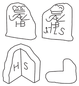 Další hraniční kameny pořízené za Josefa Jana Adama z Lichtenštejna jsou ozdobeny těmito iniciálami: JAFVL = J[osef] A[dam] F[ürst] V[on] L[iechtenstein] = Josef Adam kníže z