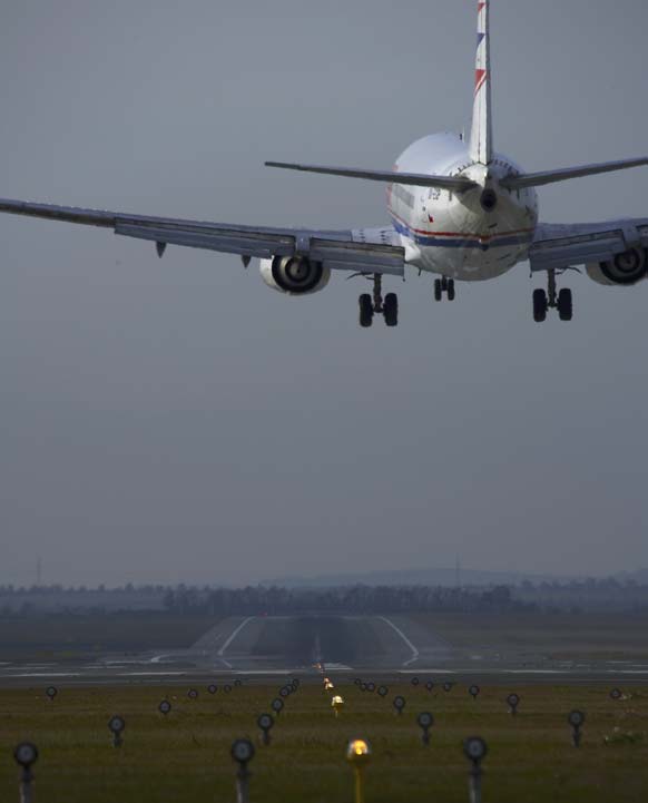 Z Prahy dnes vedou přímé letecké linky do téměř 120 destinací a dopravní spojení zajišťuje 53 pravidelných dopravců.